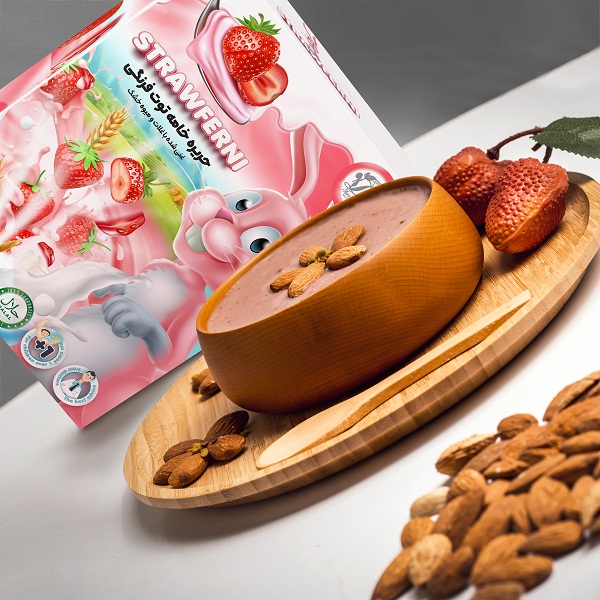 حریره توت فرنگی حریره توت فرنگی
